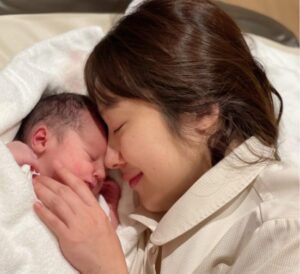 衛藤美彩と長男