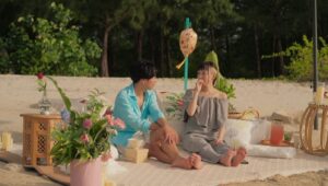 バチェラー久次米一輝と会話する黒澤楓